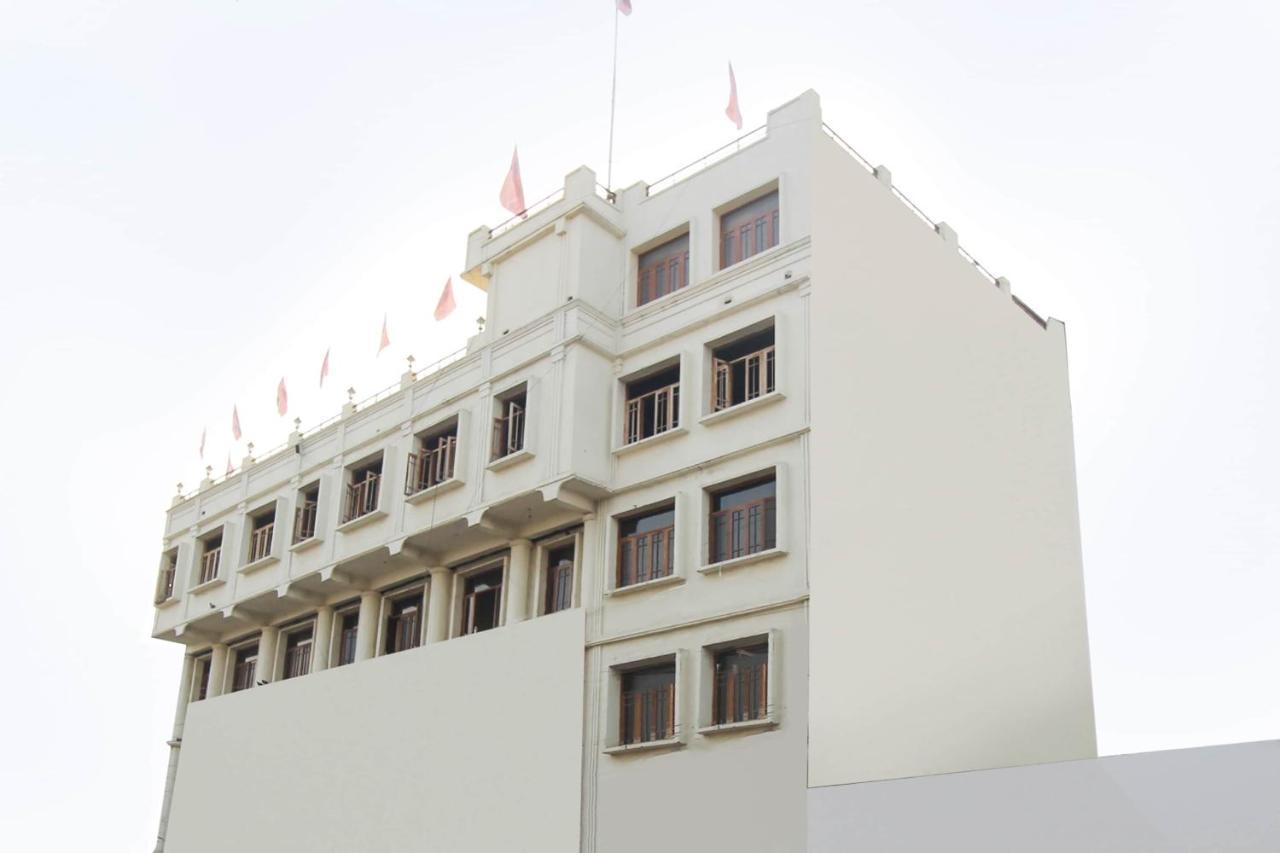 Oyo 7343 Al Shareef Palace Haïdarabad Extérieur photo